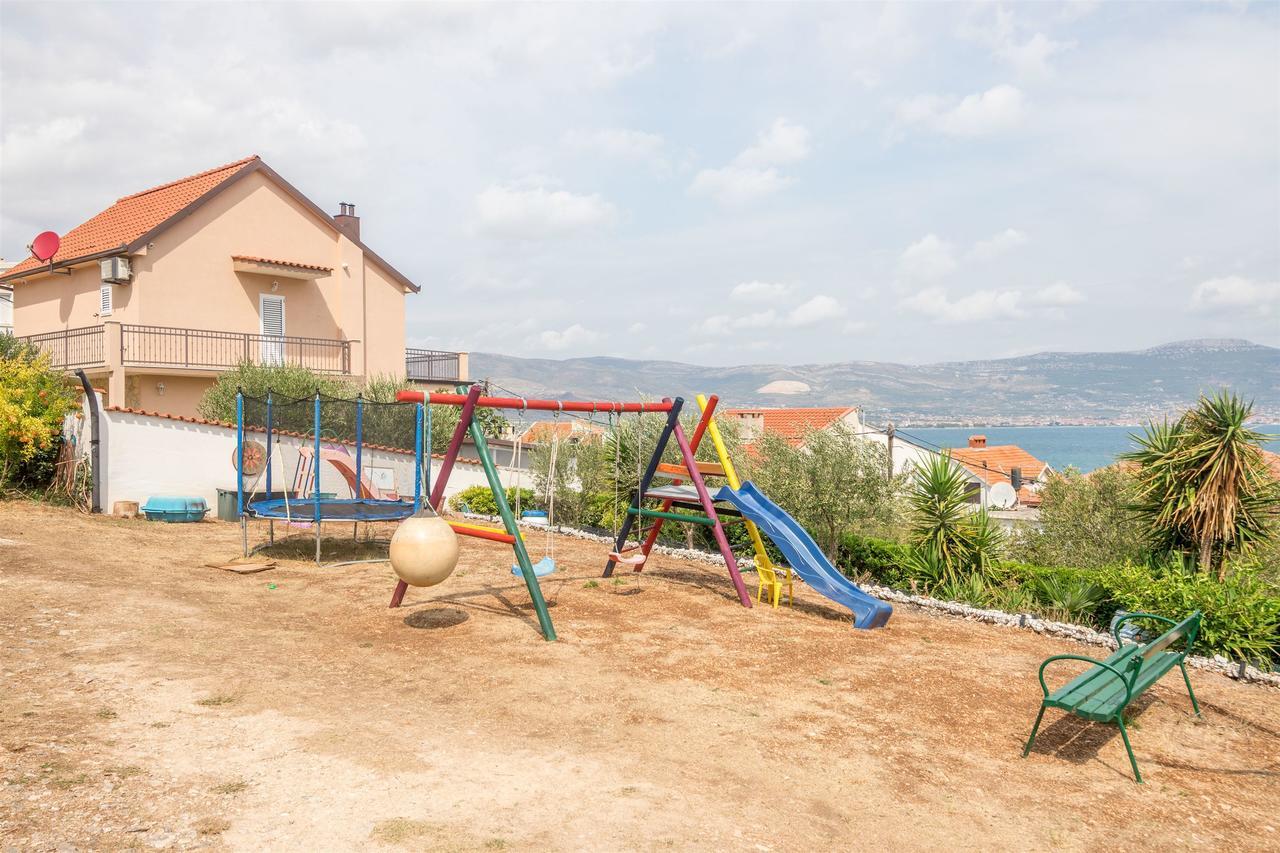 Apartments Rose Trogir Eksteriør bilde