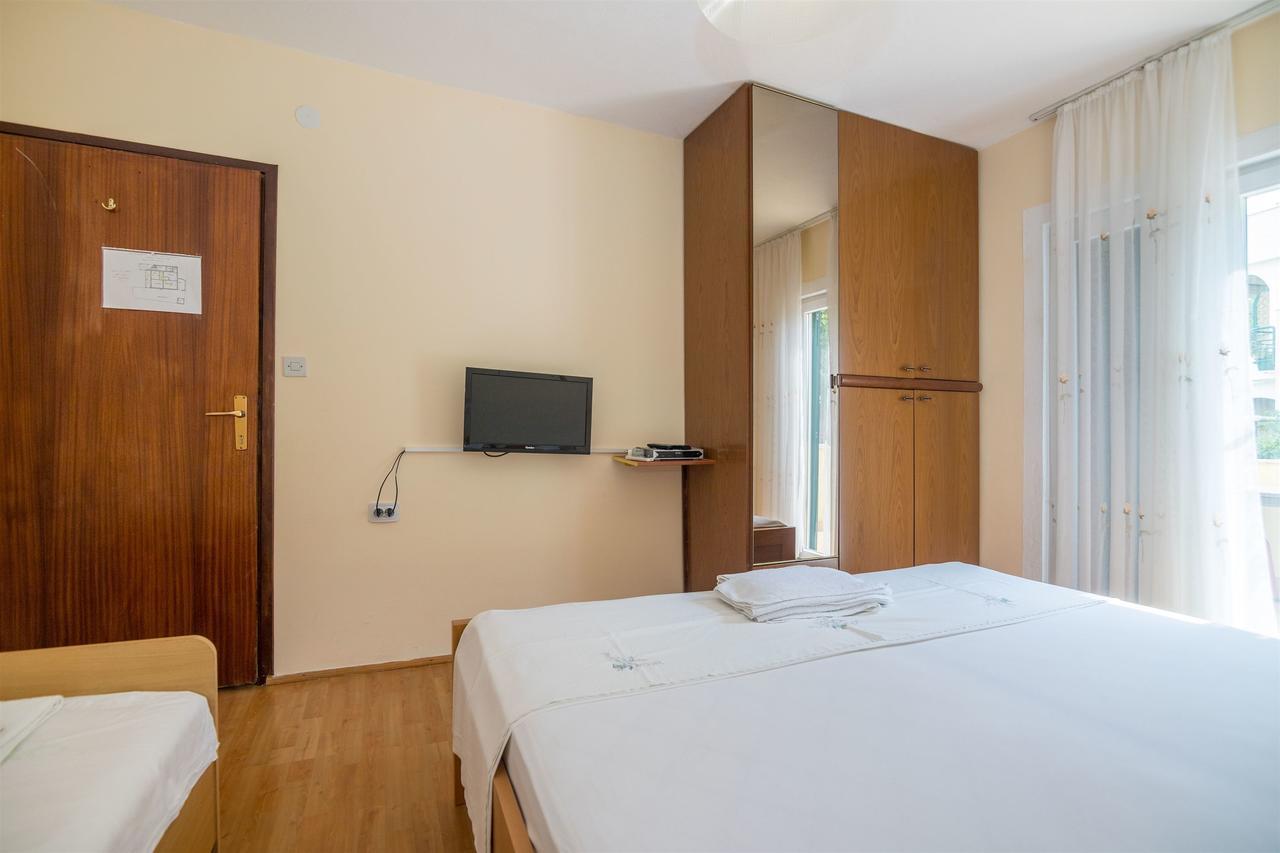Apartments Rose Trogir Eksteriør bilde